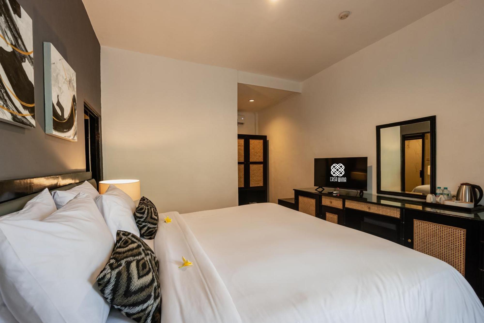 Casa Wina Kuta Hotel Kuta  Exterior photo